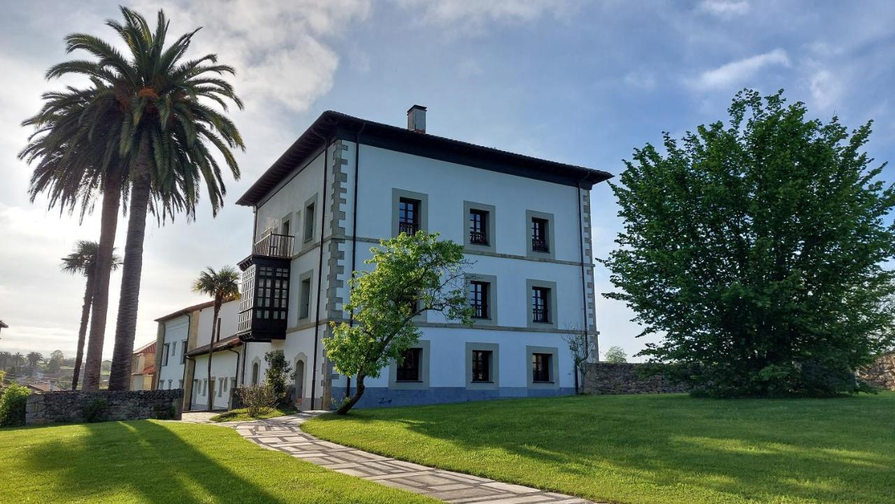En Preciosa Casa De Indiano En Noriega, Asturias *