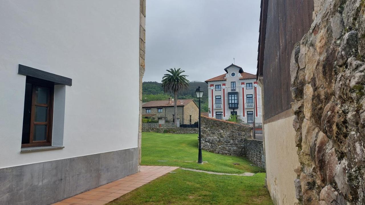 En Preciosa Casa De Indiano En Noriega, Asturias